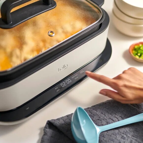 PRO - 6-qt. Multicooker with Sear Function ( NEW WITH BOX) - Picture 7 of 12